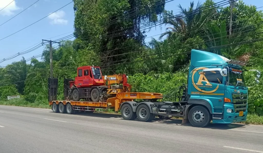 ขนย้ายเครื่องจักรอุบลราชธานี